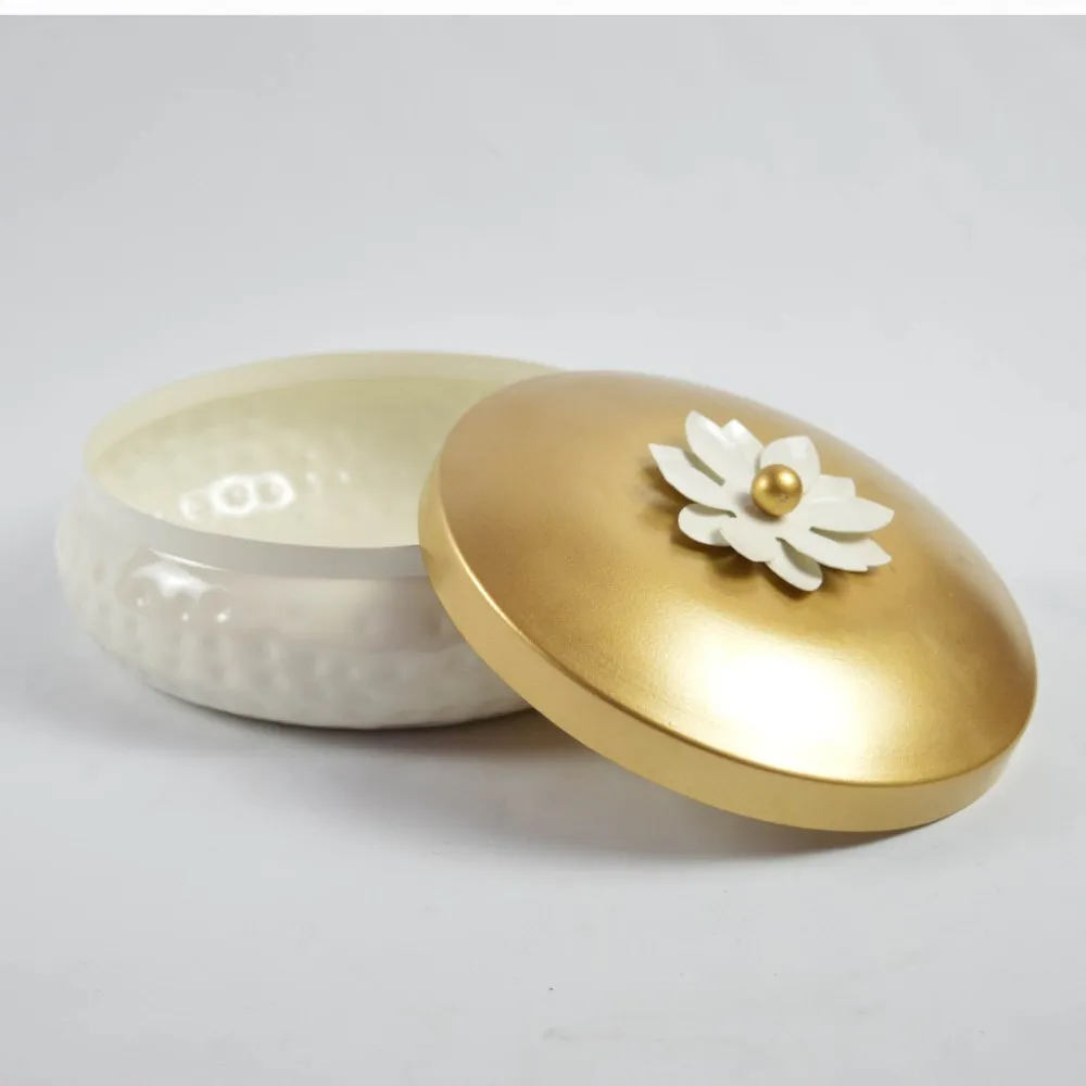 Metal White Gifting Box Round Shape