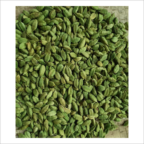 मध्यम आकार 7 मिमी हरी इलायची ग्रेड: खाद्य ग्रेड