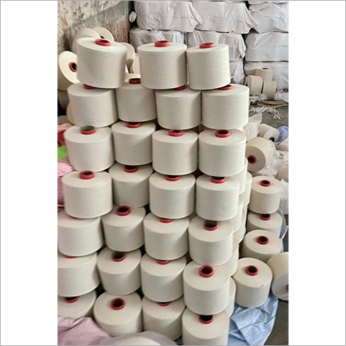 व्हाइट पॉलिएस्टर कॉटन यार्न
