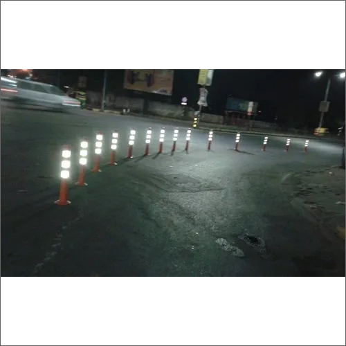 Road Safety Spring Post - High-quality Plastic Manual Functionality For Commercial Use