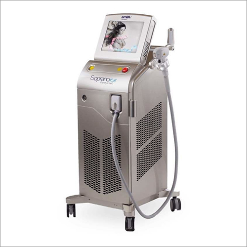 मेटैलिक ग्रे अल्मा सोप्रानो आइस लेजर हेयर रिमूवल मशीन