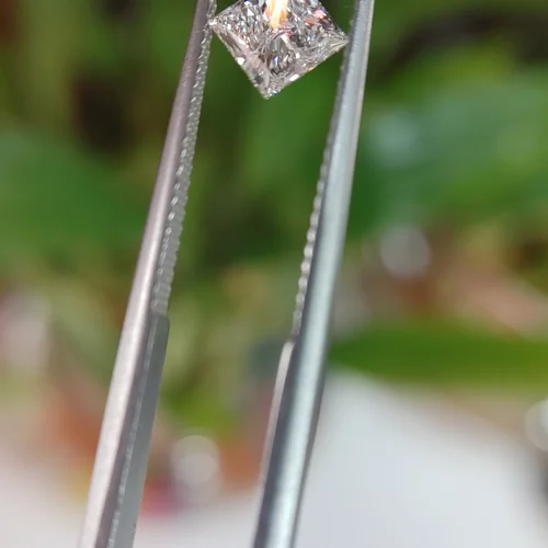 Man Made Diamonds For Bracelet Diamond Carat: As Per Requirement Carat