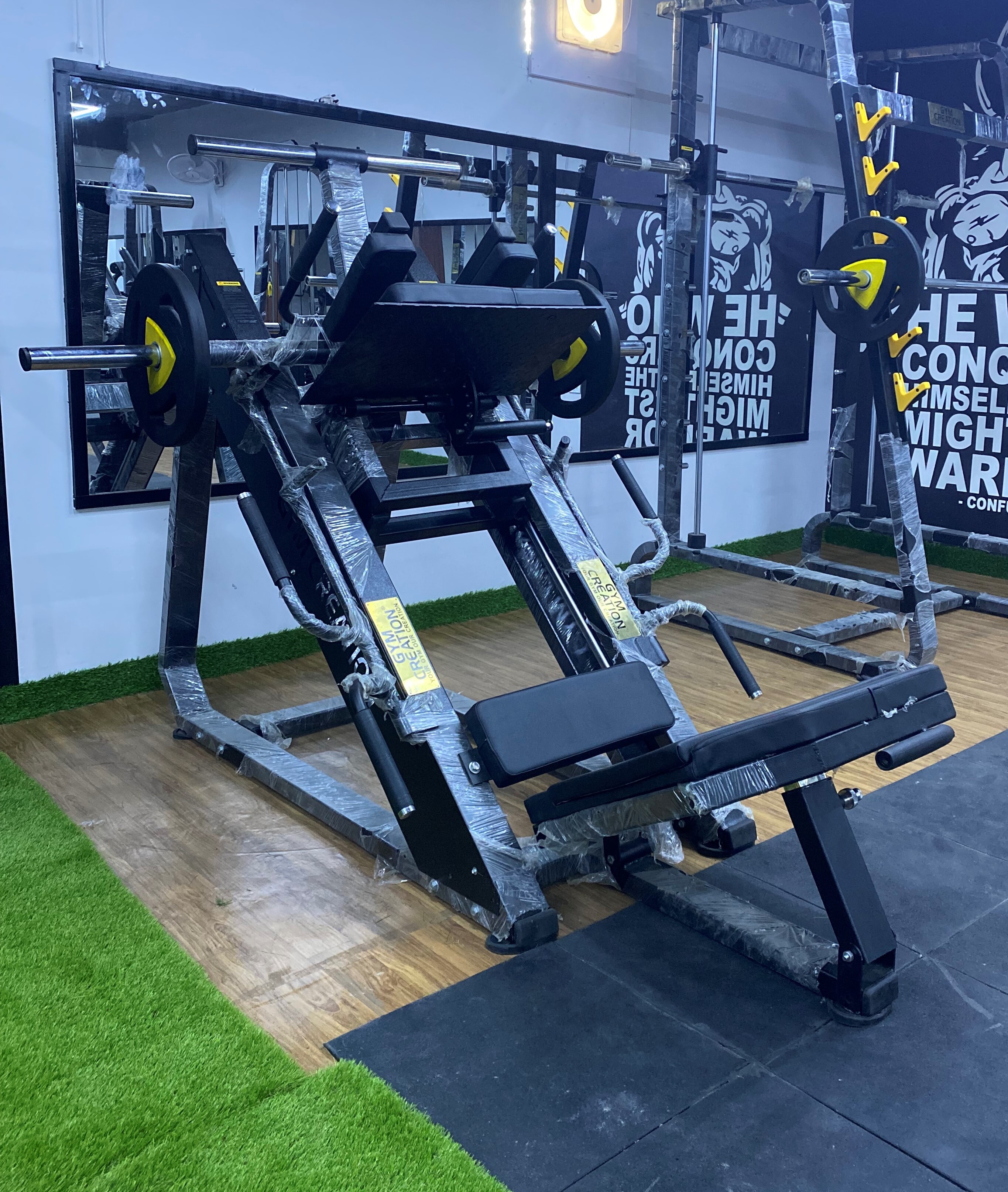 Leg Press Hack Squat Machine - 45 Degree Angle, Pu Rexine Seat, 12 Gauge Steel Frame, Mig Welding, 1-year Warranty | Ideal For Commercial Use, Enhances Leg Mass, User-safe Design