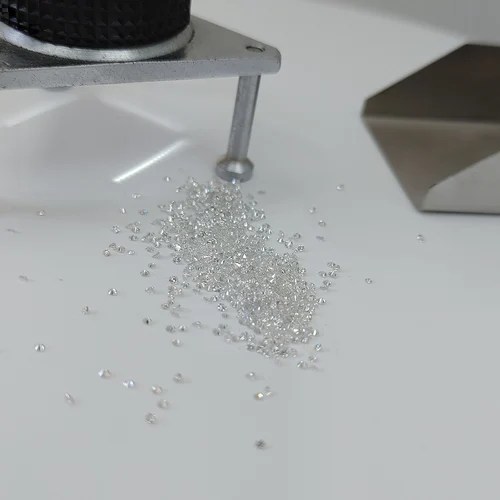 Cvd Lab Grown Diamond For Ring Diamond Carat: As Per Requirement Carat
