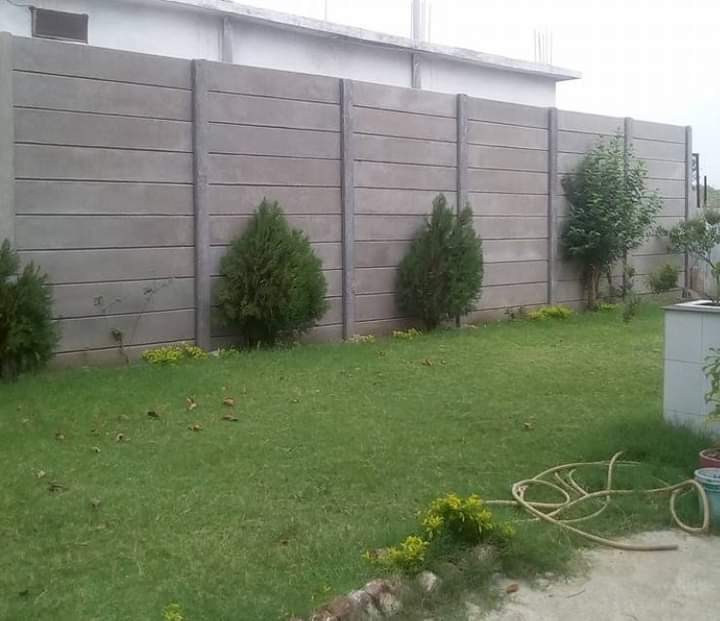 Rcc Precast Compound Wall Application: Schools