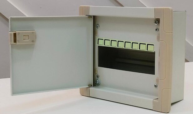 Urania 8 Way Spn Distribution Board - Mild Steel, Vertical Mount, Silver Color | Ready To Use With Earth Bar, Cable Ties, Automatic Operation