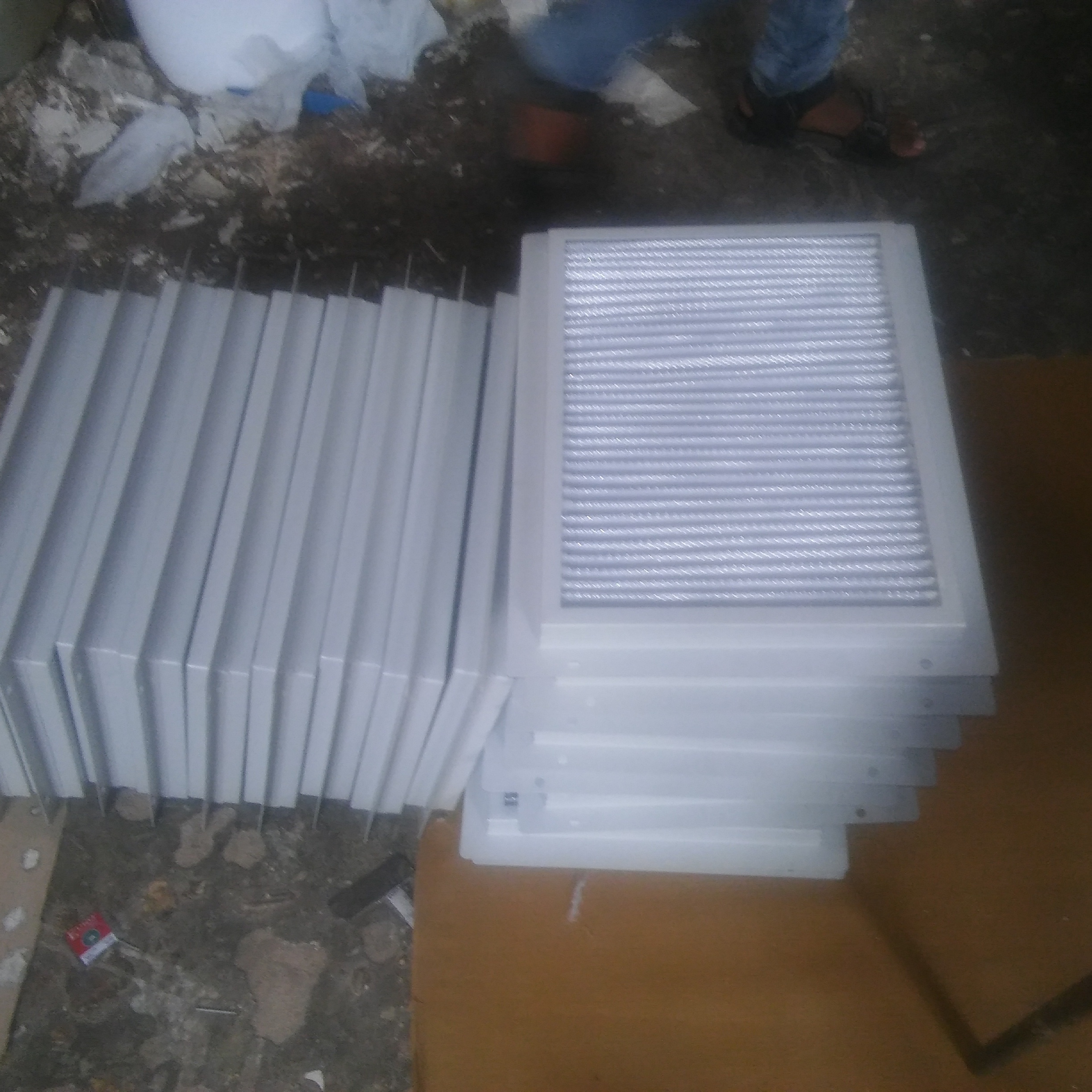 White Ductable Unit Pre Filter In Patna Bihar