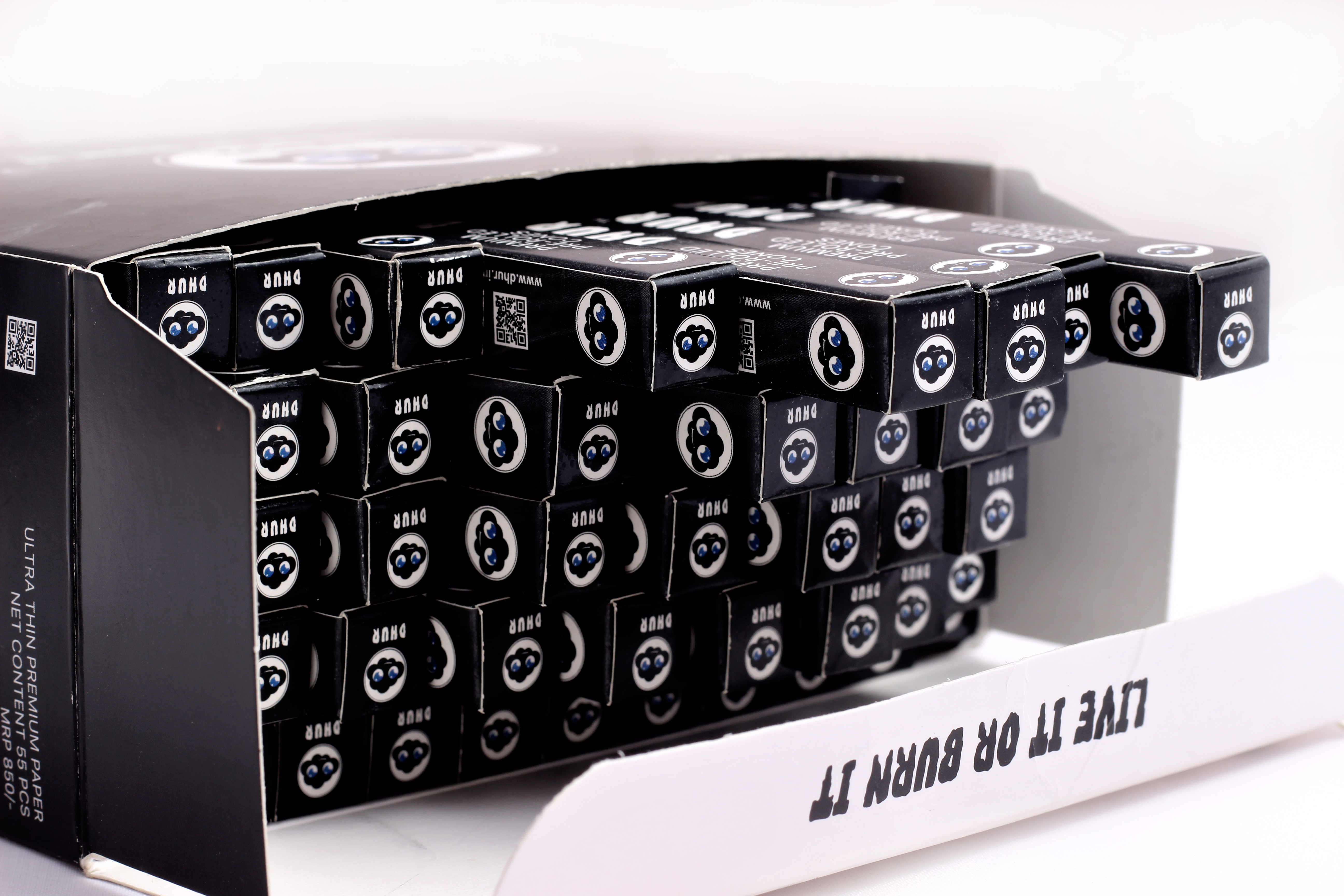 Ultra Thin King Size Rolling Papers - White, High Quality Craftsmanship | Slow Burning, Even Consumption, Unique Experience, 55 Cones Per Box