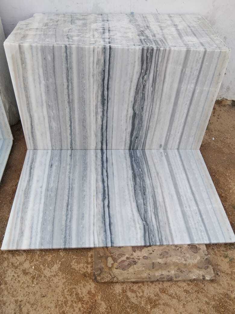 Makrana Marble - 1.5 Cm Thick, Polished White Finish | Premium Quality Marble With 2.6 G/cm³ Density And Variable Sizes