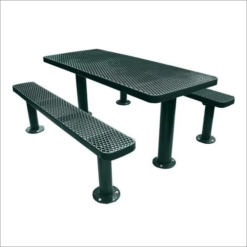 Rectangular Picnic Table Application: Garden