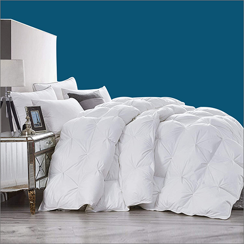 Plain Dyed Luxury Pinch Pleat Comforter