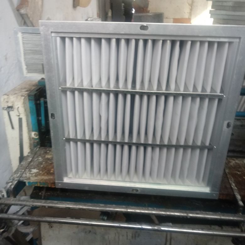 White Ductable Unit Pre Filter In Sitarganj Uttarakhand