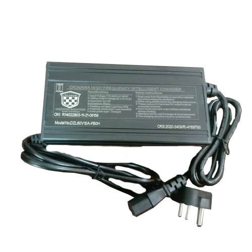 प्लास्टिक रिज 60V10Ah लायन चार्जर