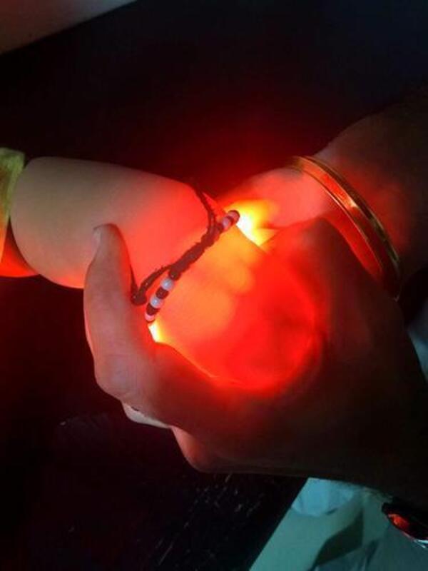 Pediatric Led O Shape Vein Finder Vein Detector Vein Locator Vein Tracer Usage: Hospital