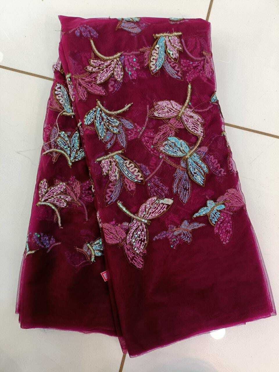 Net Heavy Embroidery - Color: Multicolor