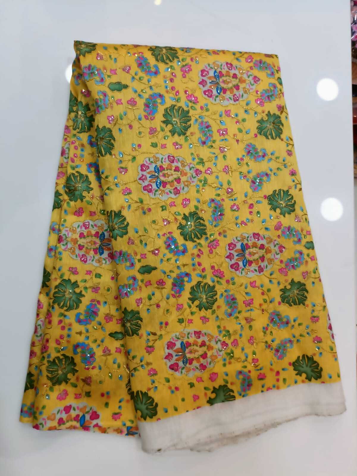 Raw Silk - Color: Multicolor