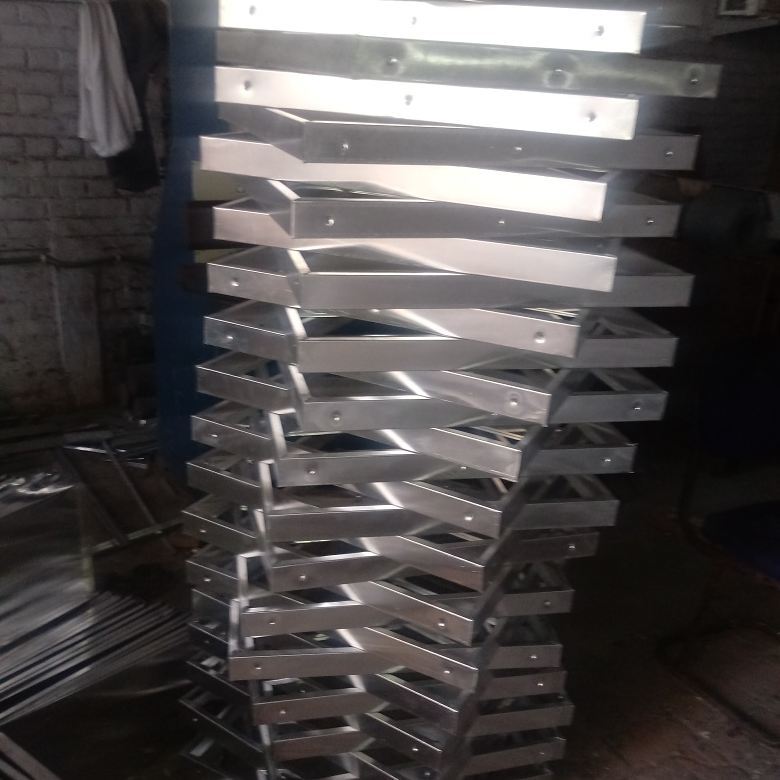 White Ductable Unit Pre Filter In Jaipur Rajasthan