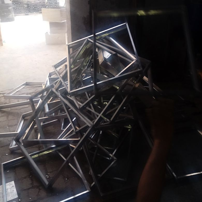 White Ductable Unit Pre Filter In Bhubaneswar Odisha