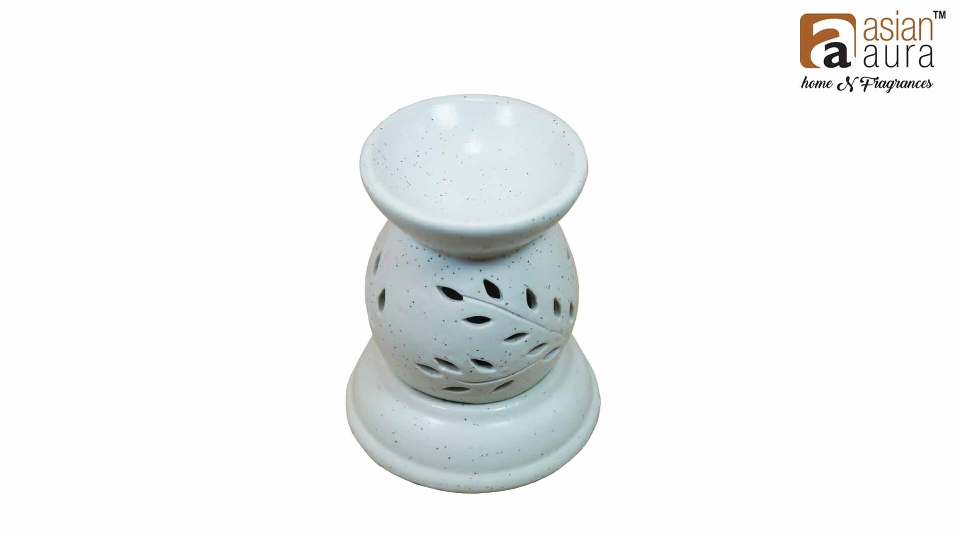 Asian Aura Ceramic Aromatic Oil Diffuser With 2 Oil Bottles Aaeb 006-w