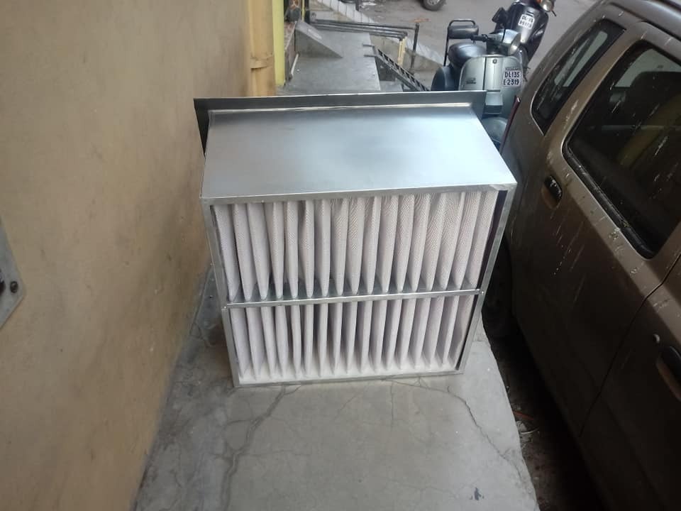 White Ductable Unit Pre Filter In Delhi