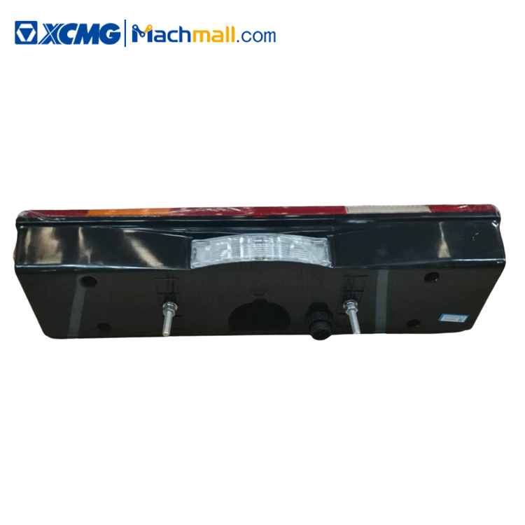 Cj520-140l Left Rear Combination Light