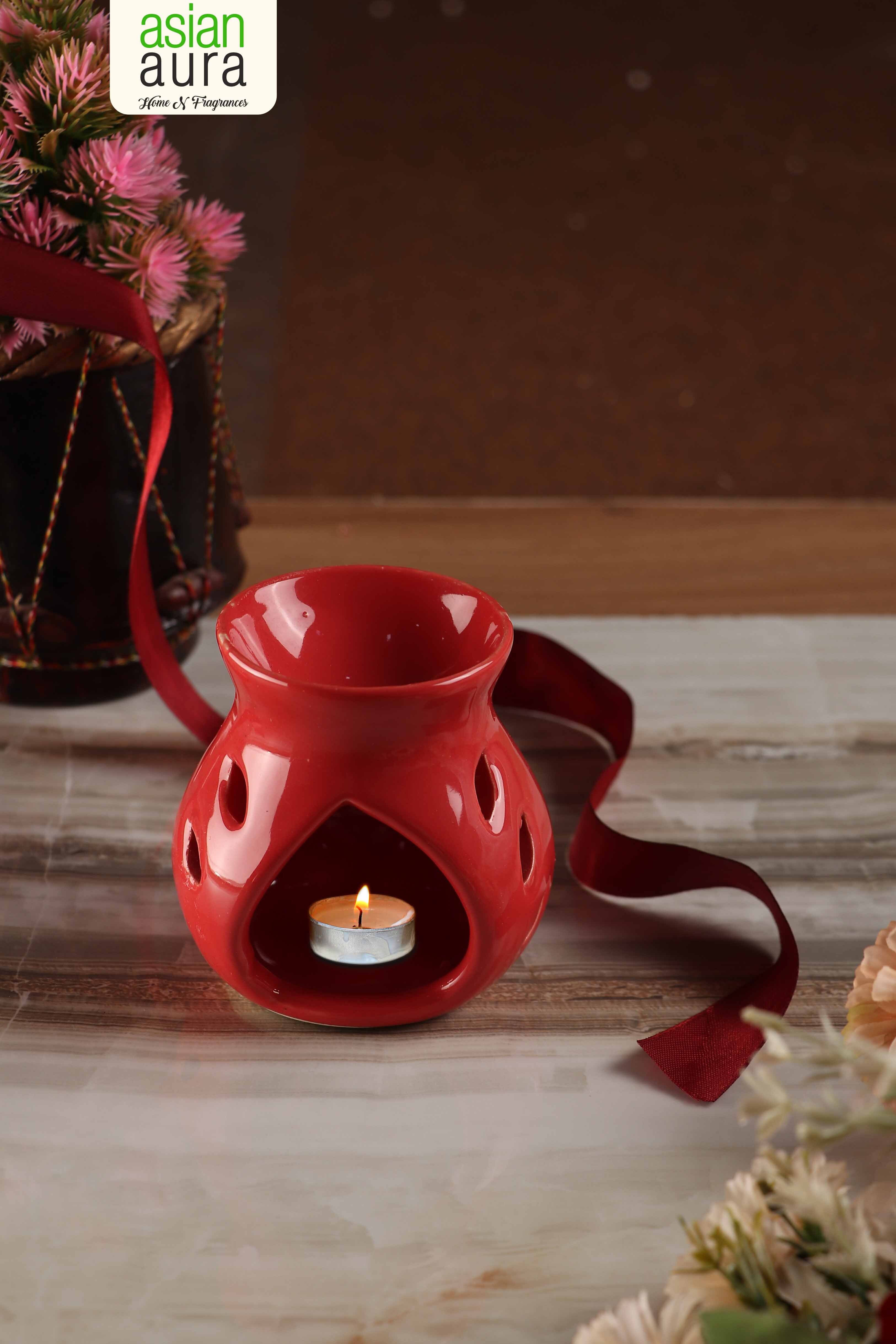 Asian Aura Ceramic Aromatic Oil Diffuser With 2 Oil Bottles Aa-cb-0026r