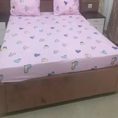 King Size Floral Fitted (Elastic) Bedsheet - Cotton, King Size, Light Pink | Ideal For Year-round Comfort, Enhances Classy And Romantic Interiors