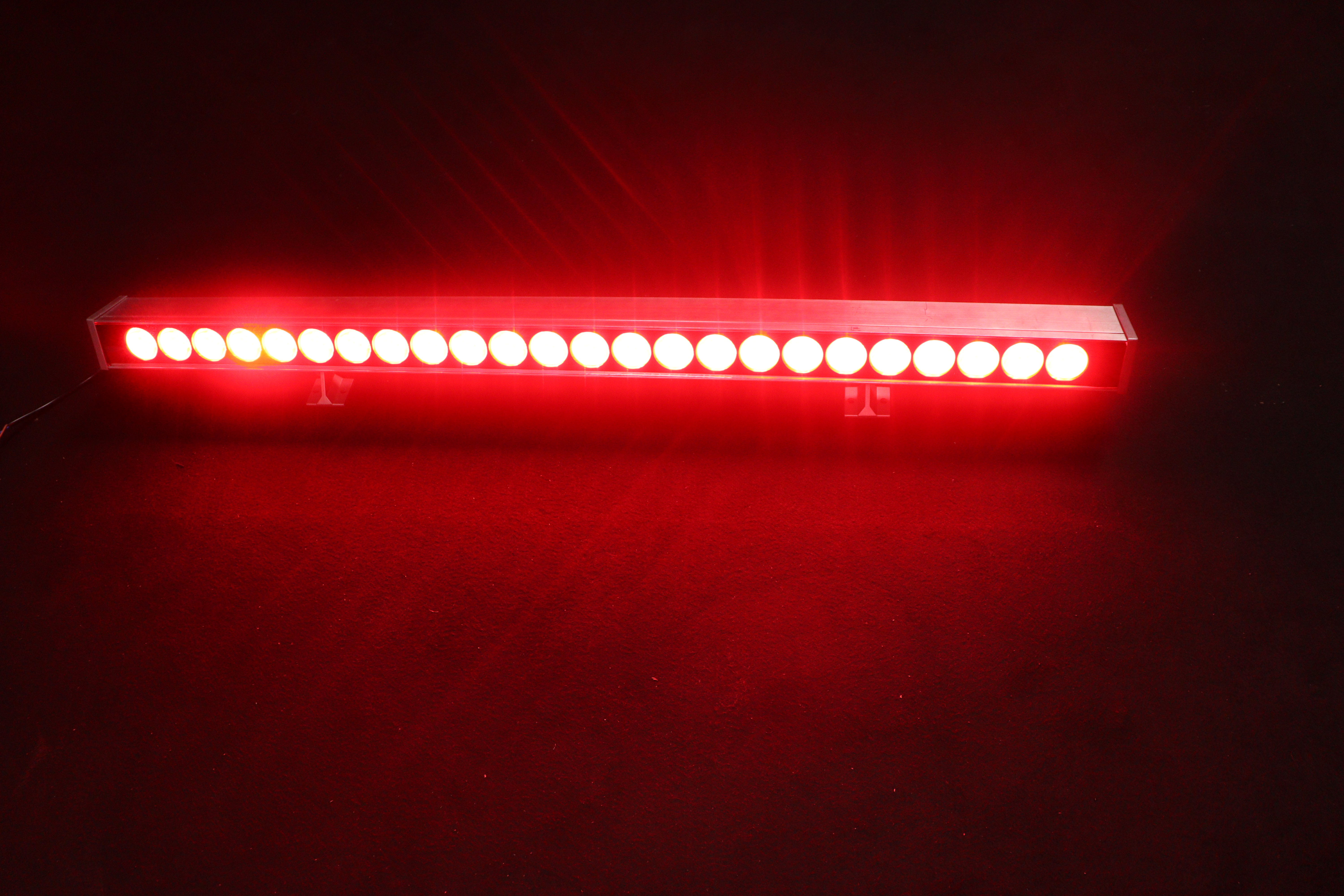 Mono Wall Washer Light No Of Bulbs: 24
