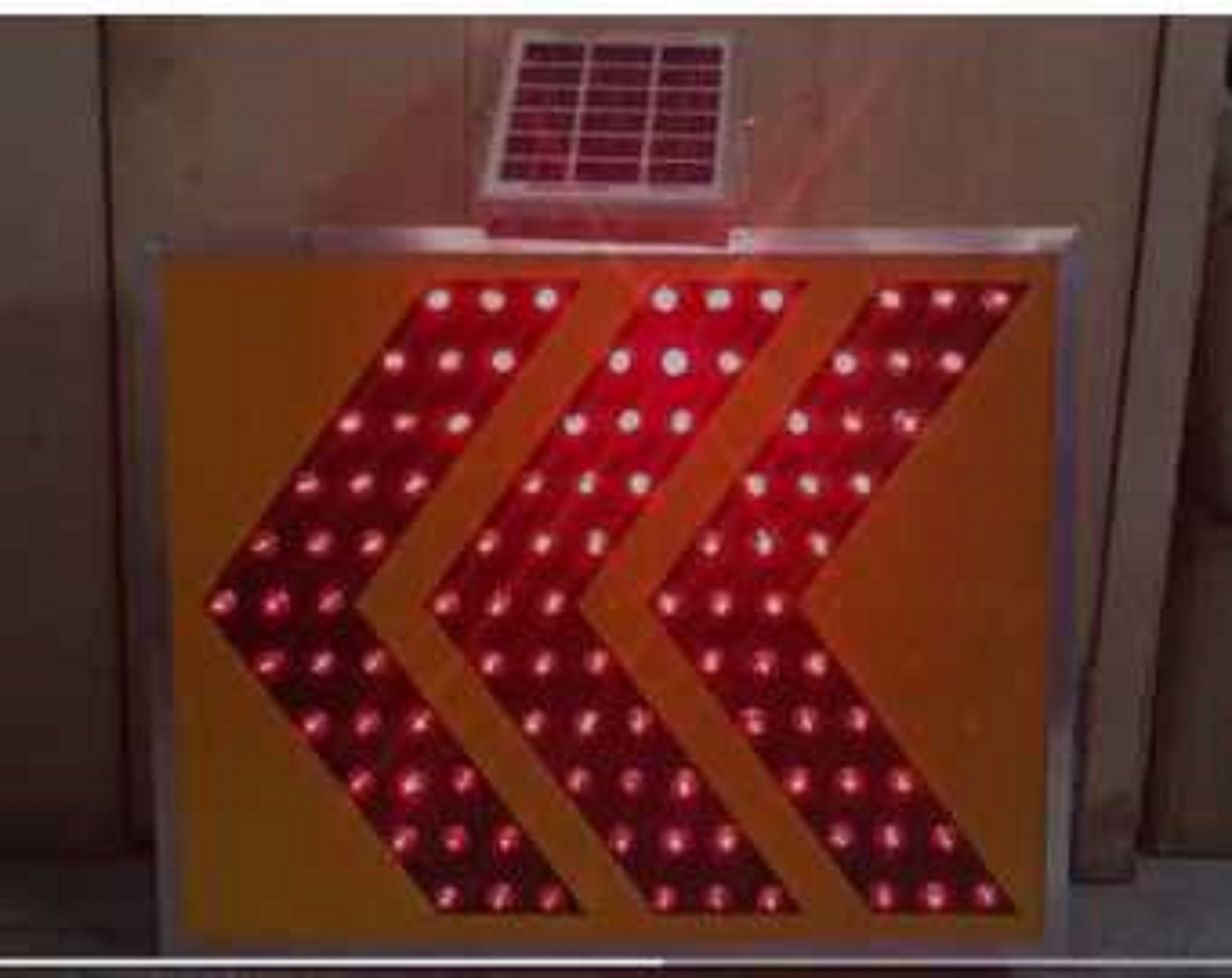 Solar Flasher - Color: Yellow