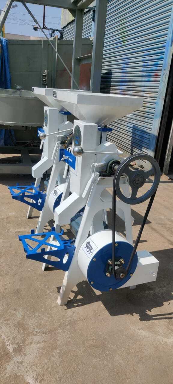 Semi-automatic Coffee Sample Huller