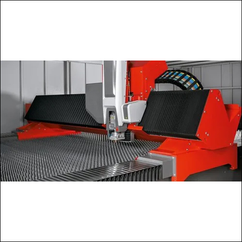 एलॉय बिस्ट्रोनिक फाइबर लेजर मशीन बेलो कवर