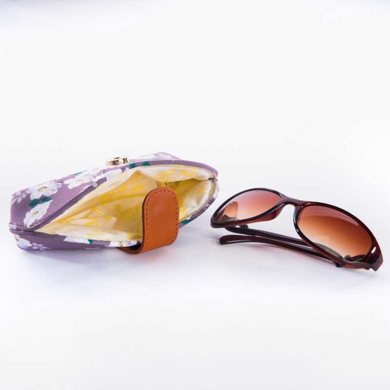 Flower Print Shade Cover - Size: Standard Size For Sunglasses