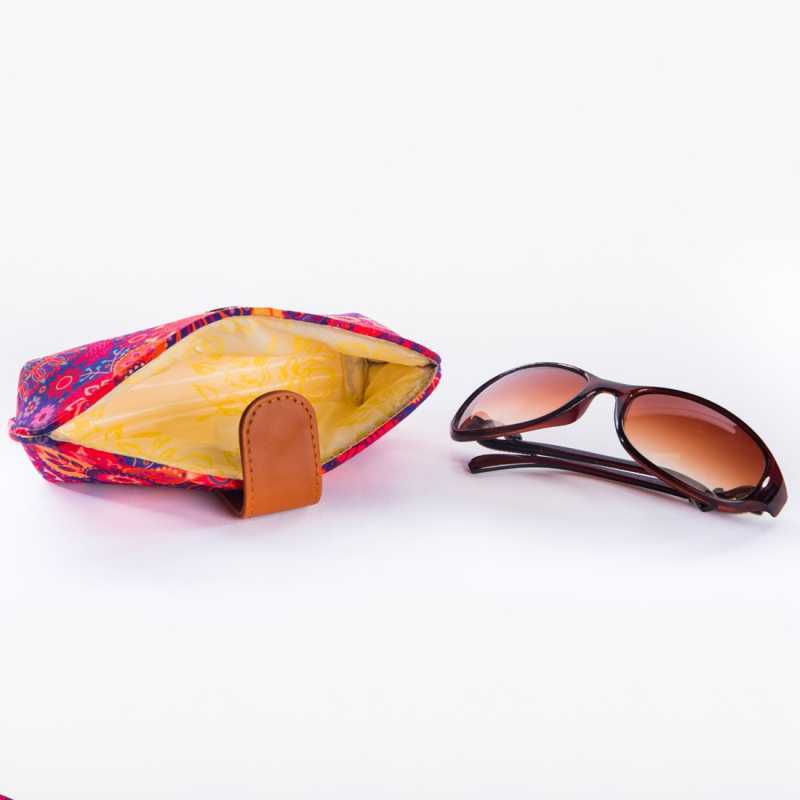Printed Sunglass Cover - Color: Multicolored