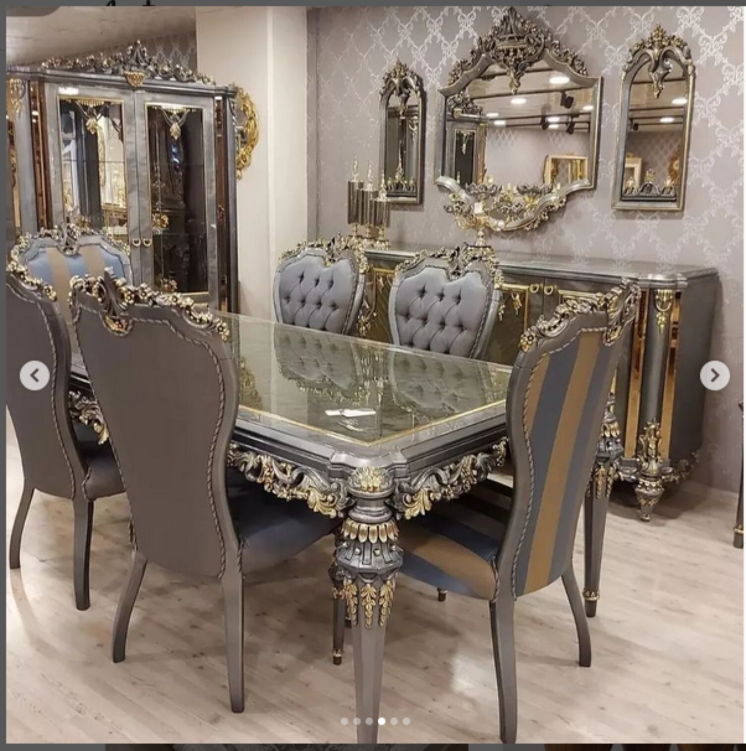 Nawaz Handicrafts Dining Table