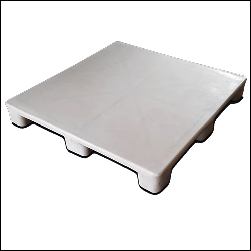 ग्रे स्टोरेज पैलेट्स