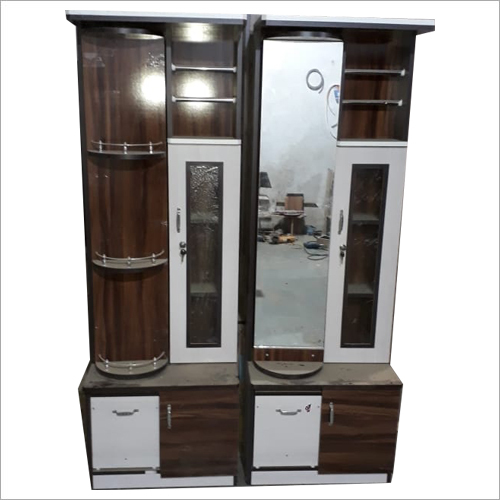 मशीन मेड ड्रेसिंग टेबल