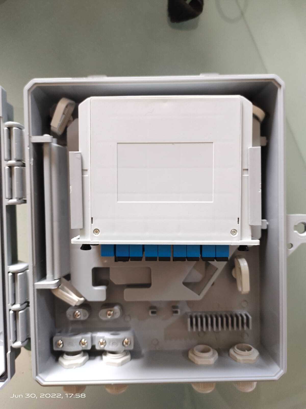 Fiber Optic Distribution Box - Pvc Plastic 240x205x90 Mm Available In 8 Way & 16 Way Grey/white | Ideal For Cable Tv Applications