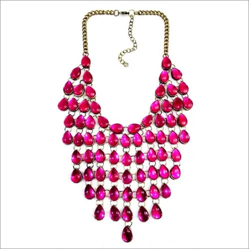 ग्लास स्टोन बीडेड नेकलेस लिंग: महिलाएं