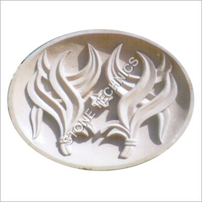 हाथ से कढ़ाई किए गए मोटिफ़्स