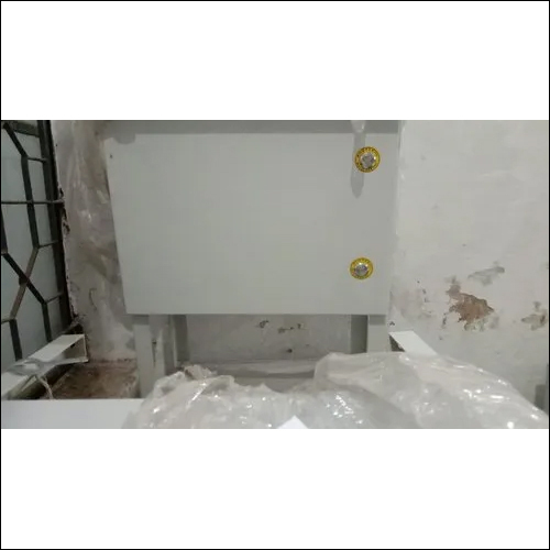 Three Phase Control Panel - MS Steel, 415V, Cream Colour | Features: Abs Base & Cover, 50-60 MHz Frequency, 220-240V Rated Voltage, Painted Finish