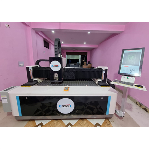 Semi Automatic Single Table Fiber Laser Cutting Machine 1000w/1500w/2000w/3000w Upto 6000 W