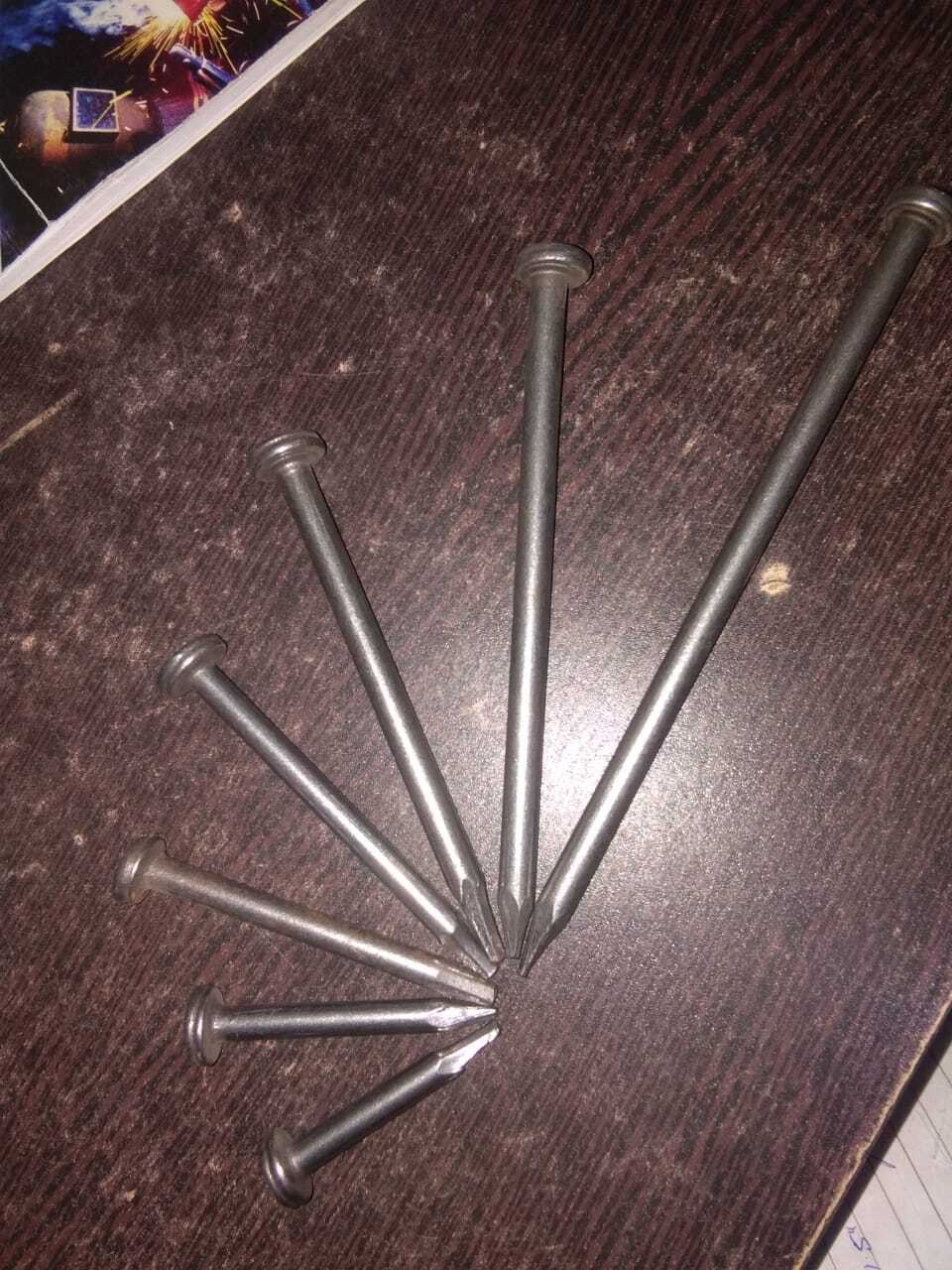 Silver Mild Steel Roofing Nail