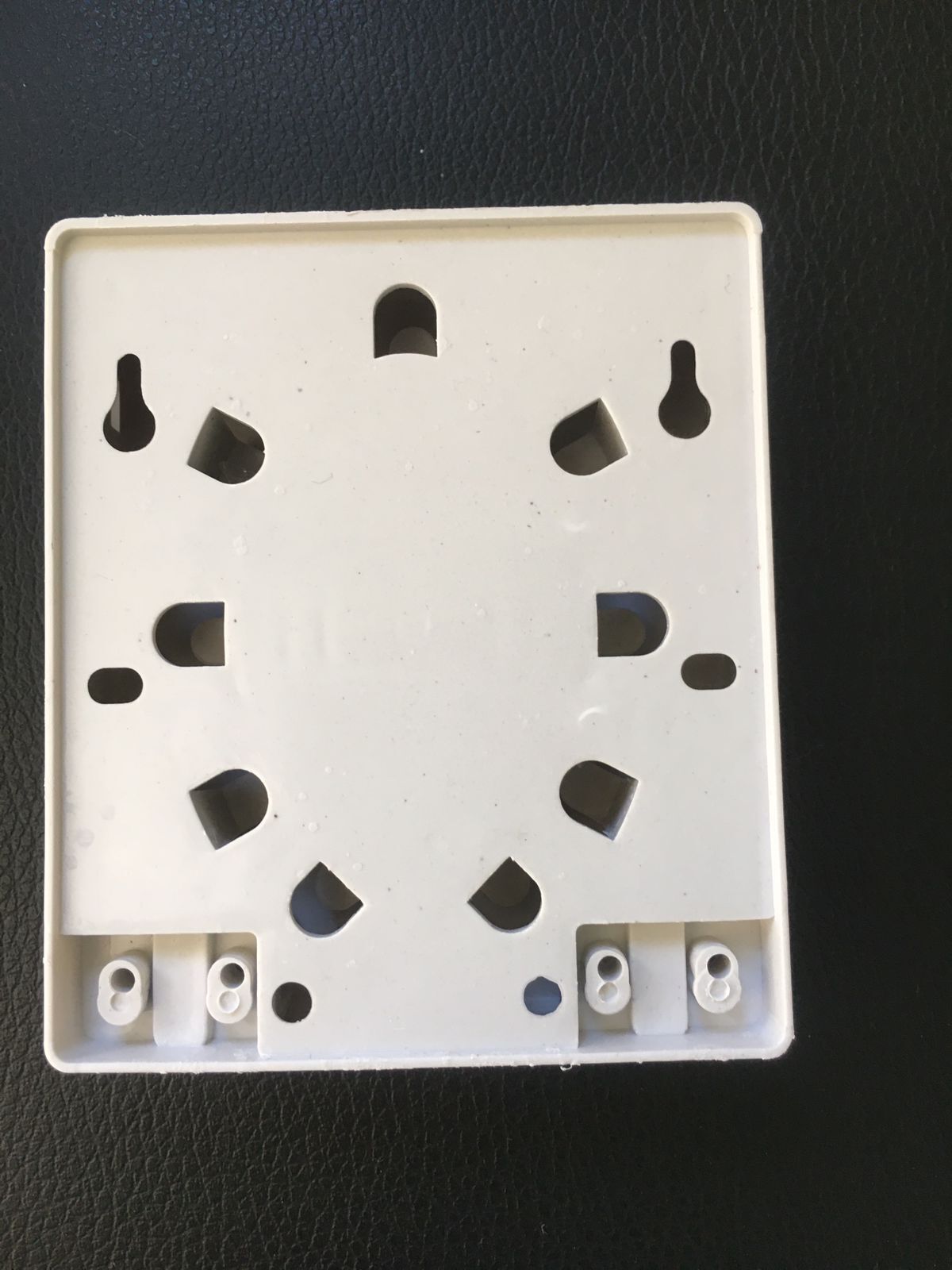 Ftth White Box F-120 - Superior Quality Fiber Optic Management | 85 X 110 X 20mm White Suitable For Cable Tv Distribution