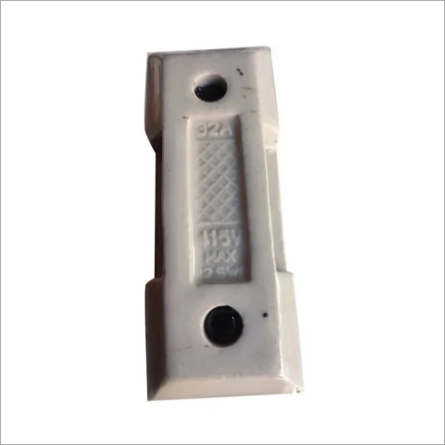 32 Amp Cut Out Fuse - Porcelain Material, 415 V Voltage | 32 Amp Current Rating, 220-440 V Rated Voltage, 50 Hertz Frequency, White Color