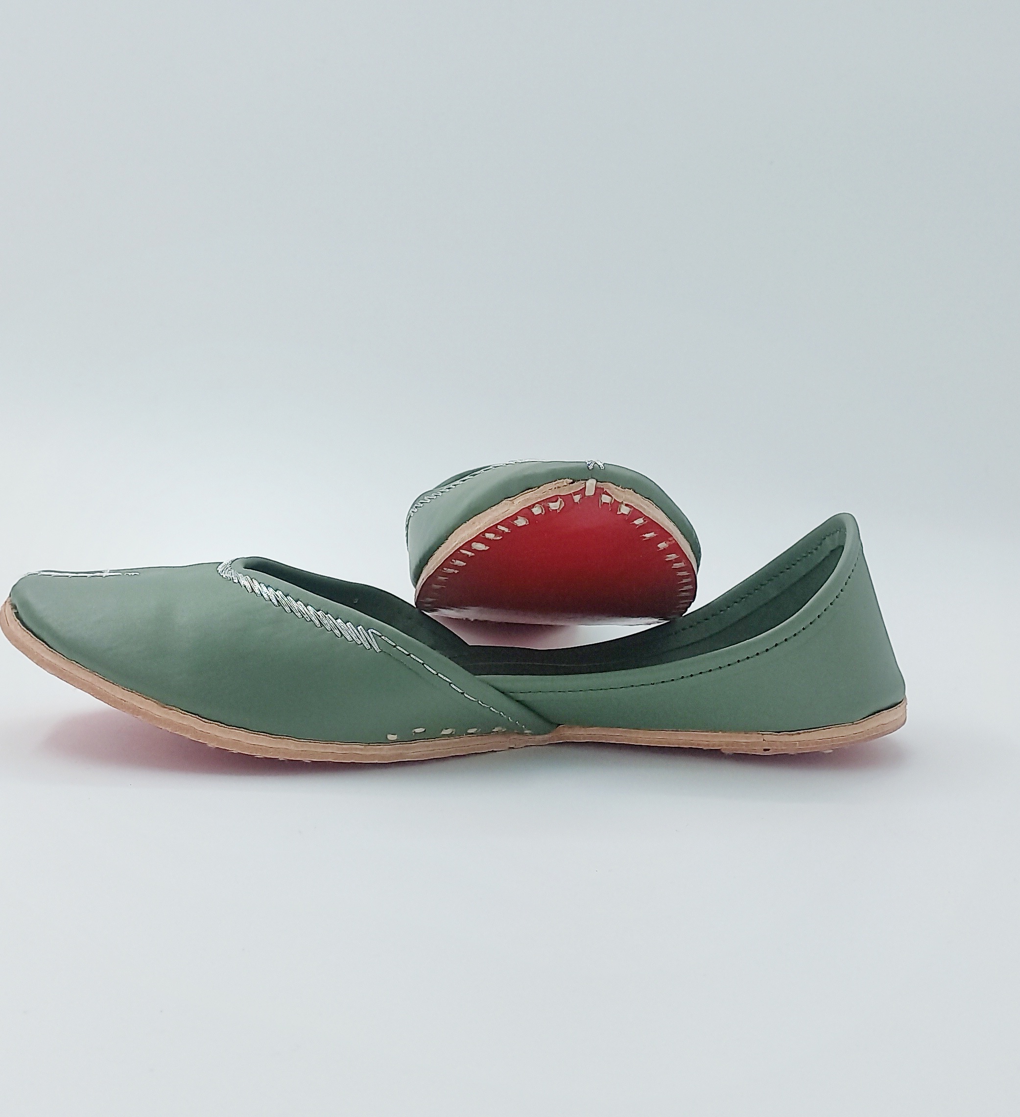 Pu Designer Ladies Jutti