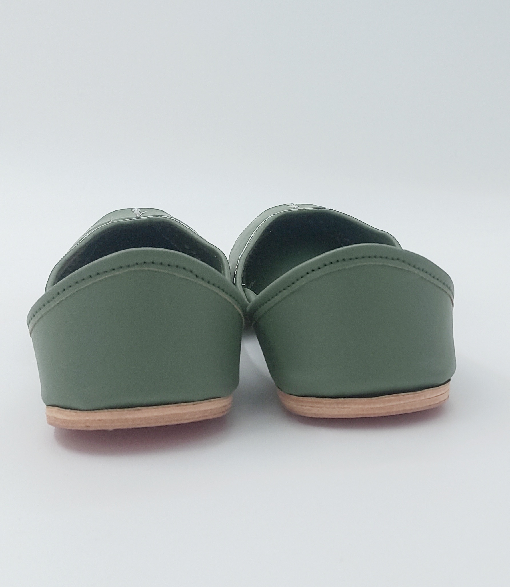 Pu Designer Ladies Jutti