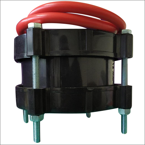 Pvc Short D Joint - 75mm Size, Black Plastic, Polish Surface Treatment | Superior Chemical Resistance, Ideal For Cold Water Applications