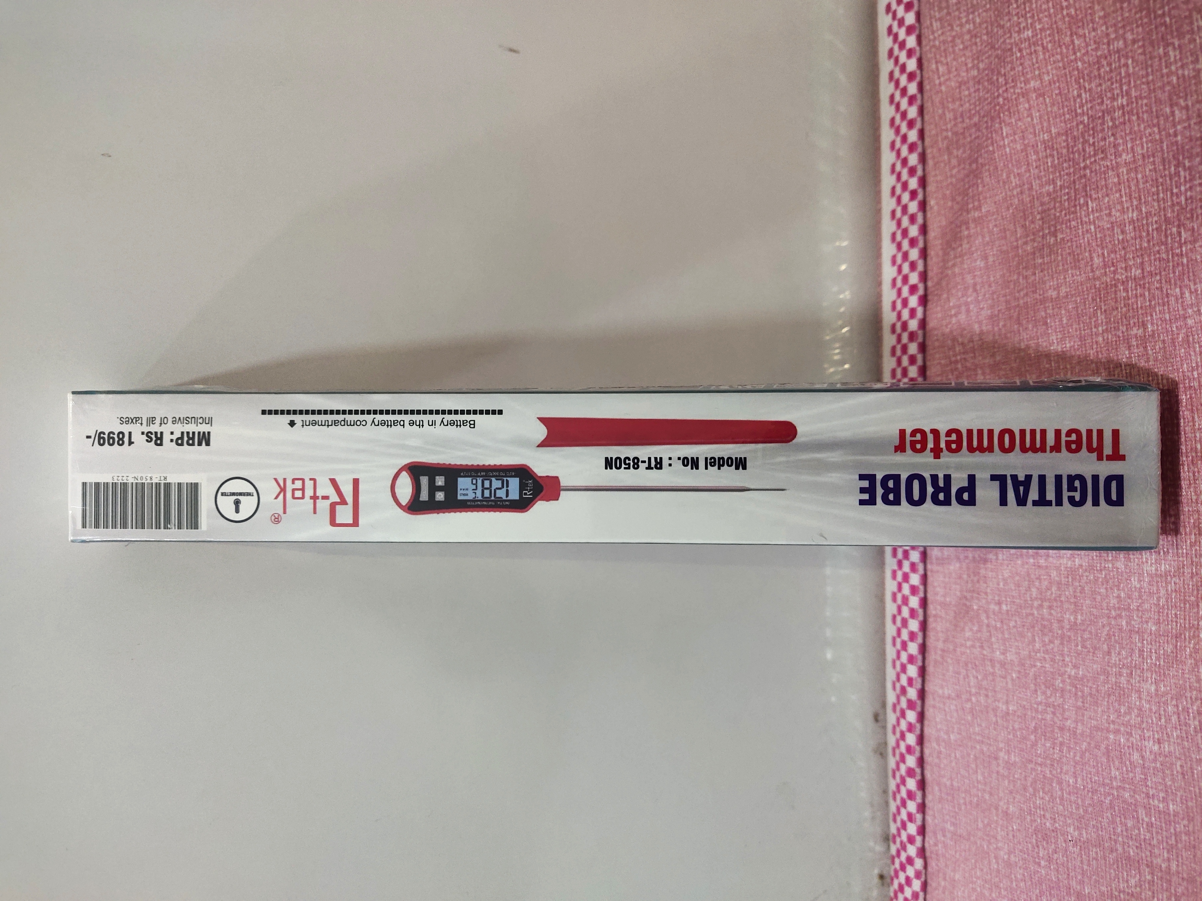 Pen Type Digital Thermometer - Plastic, 150mm X 15mm X 10mm | -50â°c To 300â°c Temperature Range, ±1â°c Accuracy, 0.1â°c Resolution, Lcd Display
