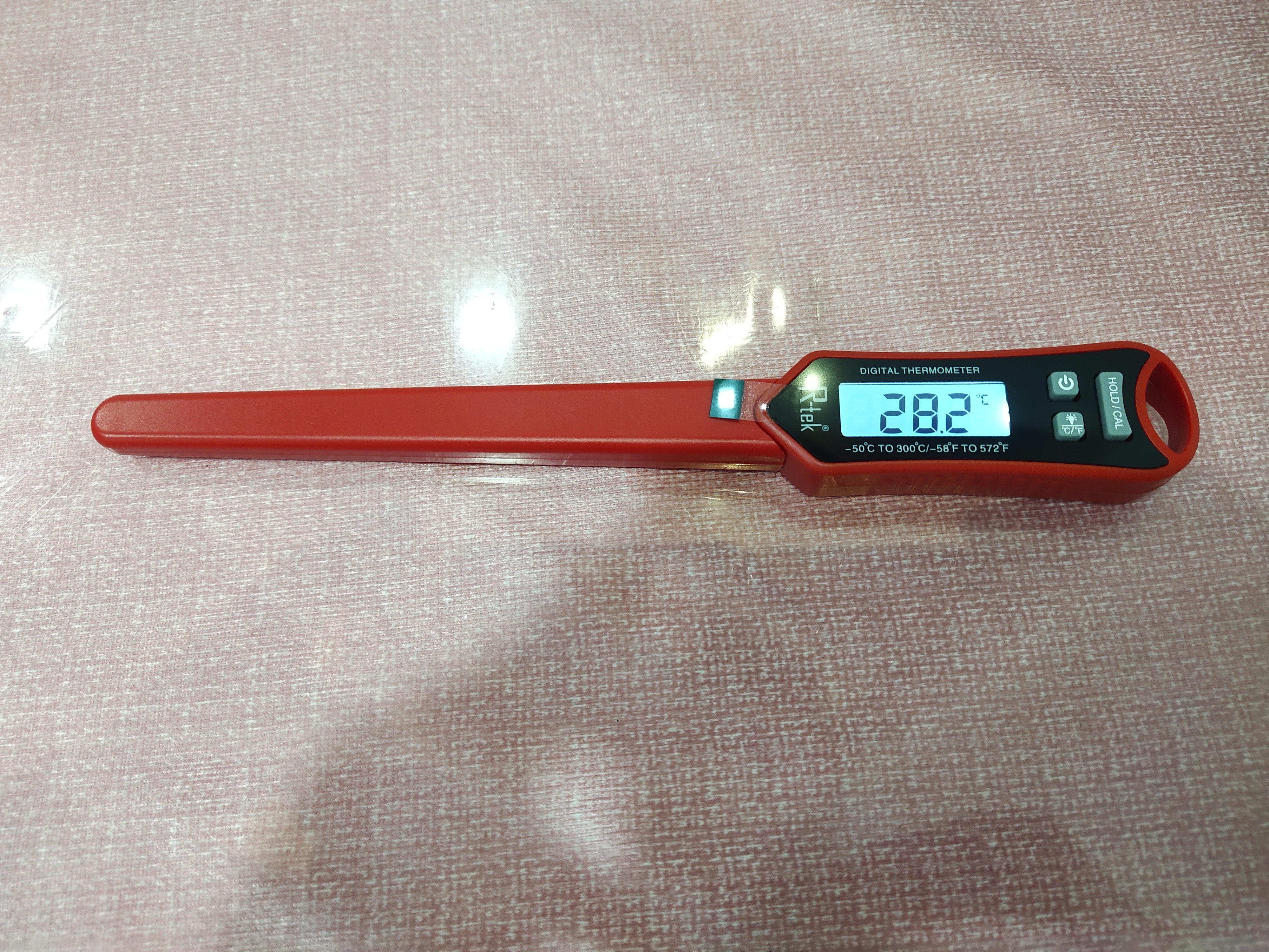 Pen Type Digital Thermometer - Plastic, 150mm X 15mm X 10mm | -50â°c To 300â°c Temperature Range, ±1â°c Accuracy, 0.1â°c Resolution, Lcd Display