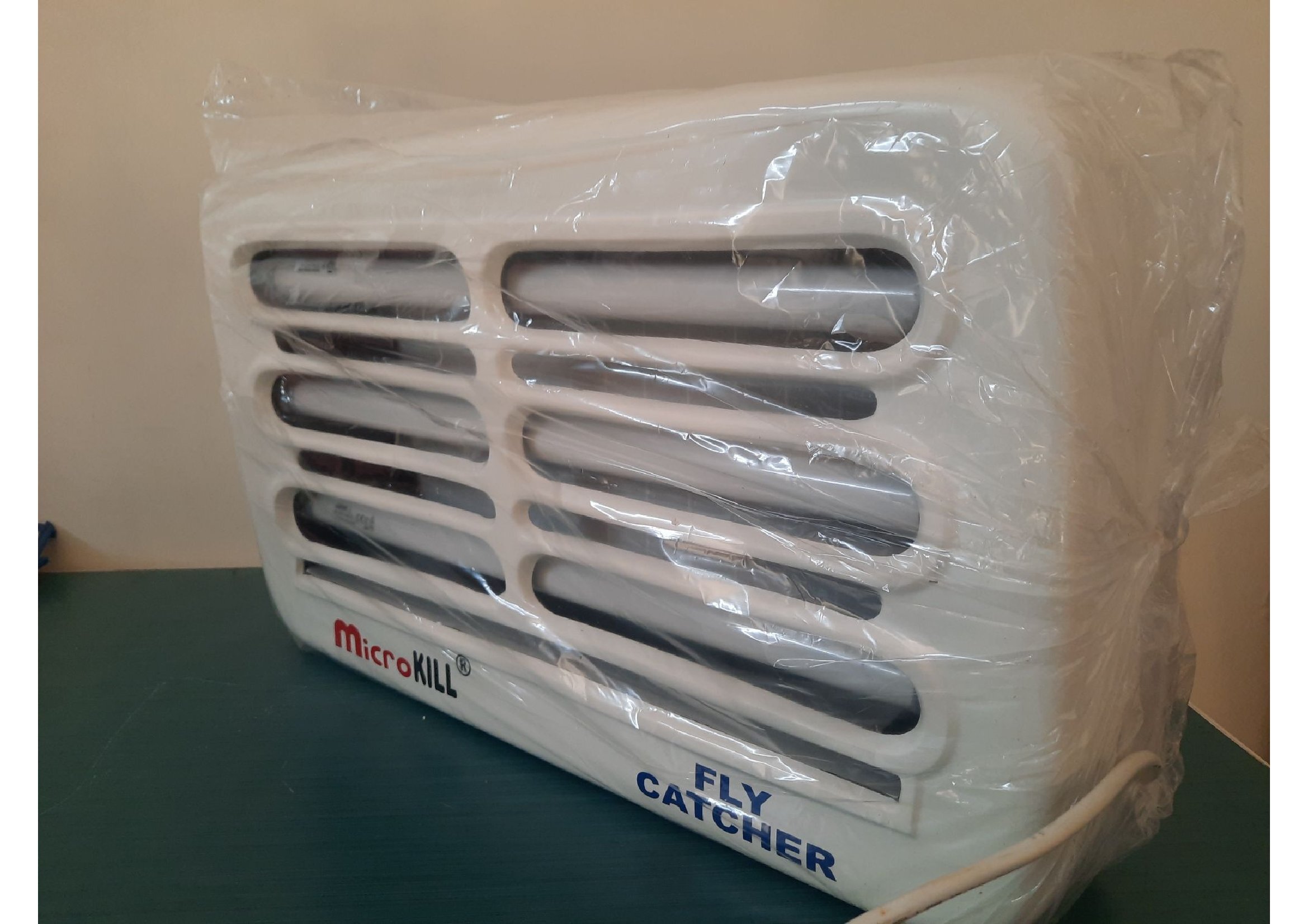 Glue Pad Microkill Insect Killer Machine - Duration: 24 Hours